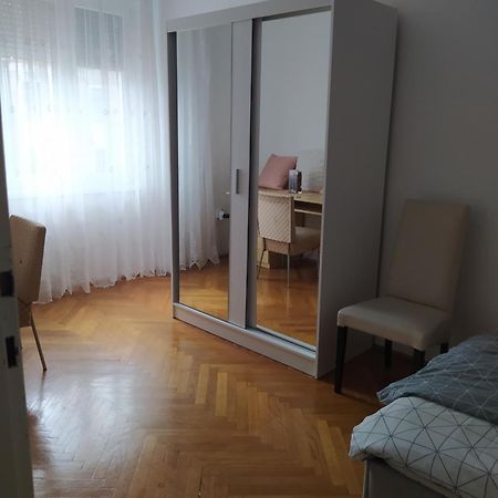 Dom Ter Apartman 1 Szeged Esterno foto