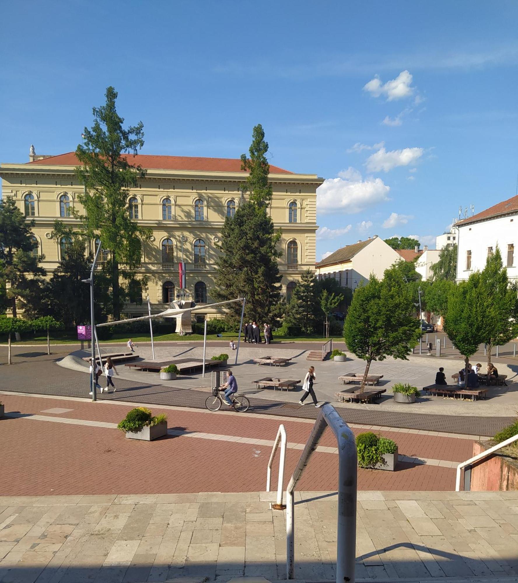 Dom Ter Apartman 1 Szeged Esterno foto